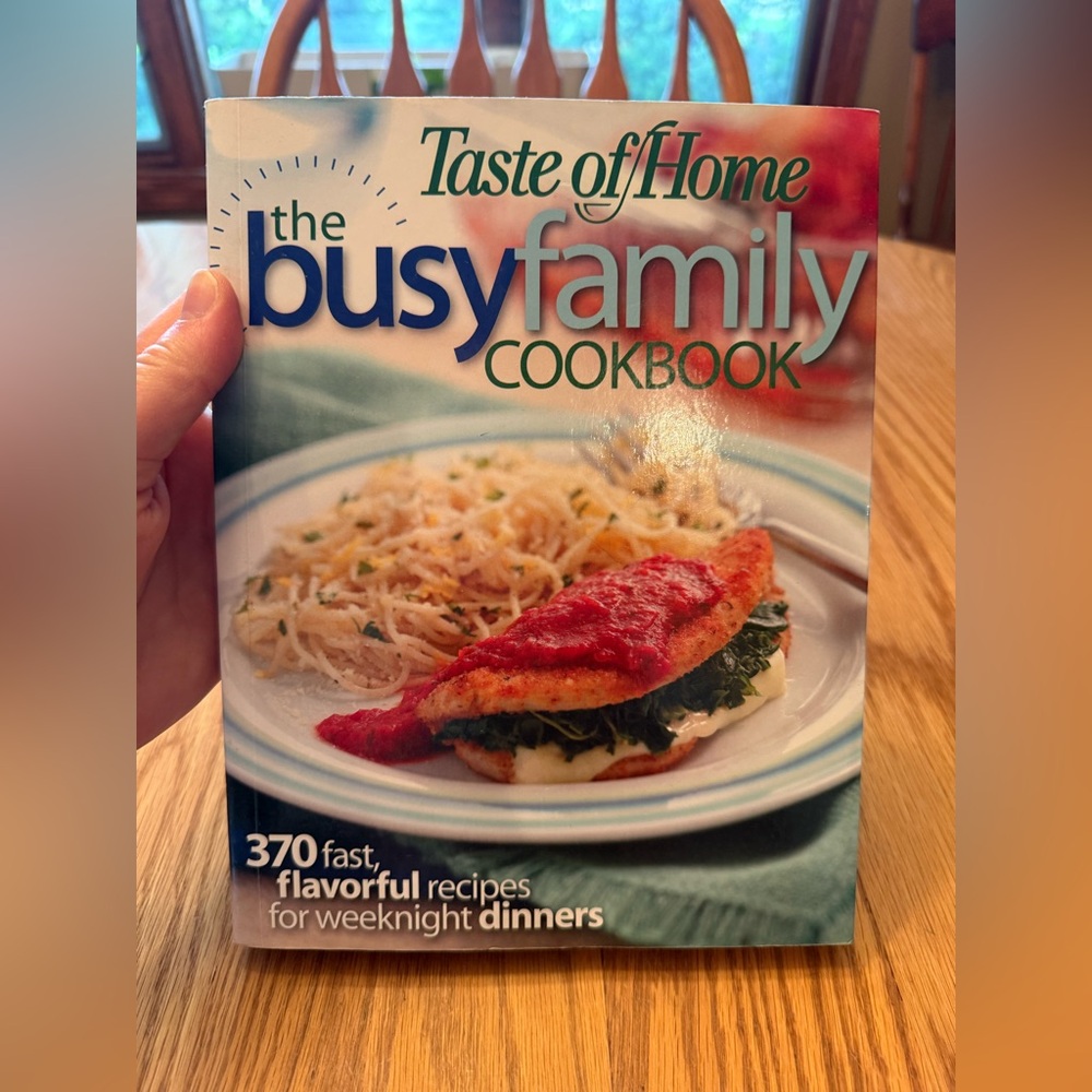 Taste of Home the Busy Family Cookbook